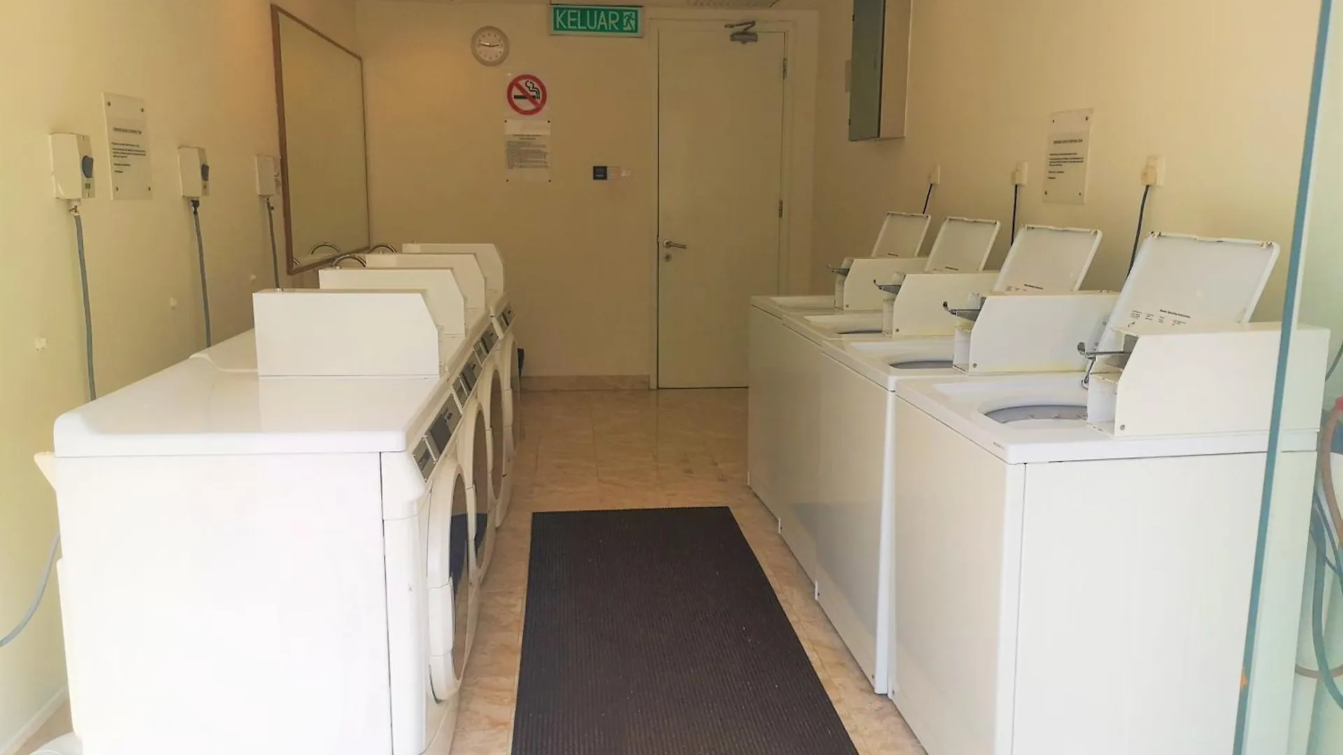 Lot 163 At Klcc Aparthotel Kuala Lumpur